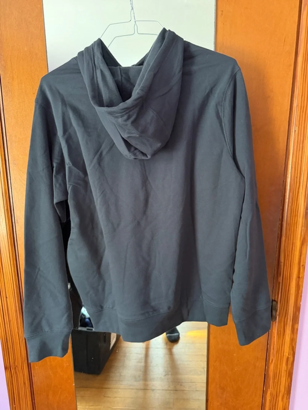 Eddie Bauer Men's Black Crewneck Hoodie - Picture 3 of 4